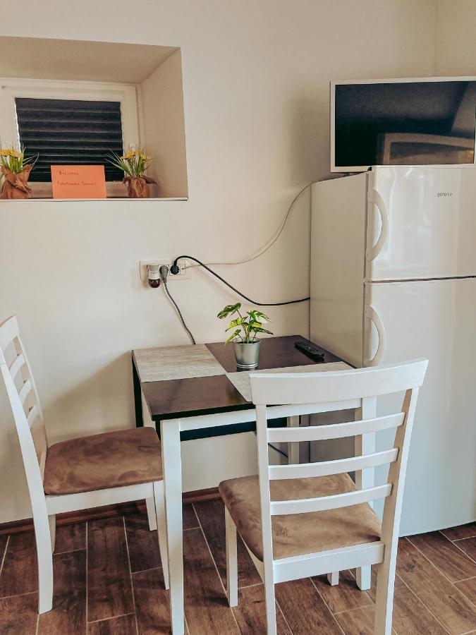 Apartments Ivanovic Idrija Esterno foto
